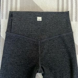 Vuori clean elevation leggings, heathered black, size extra small